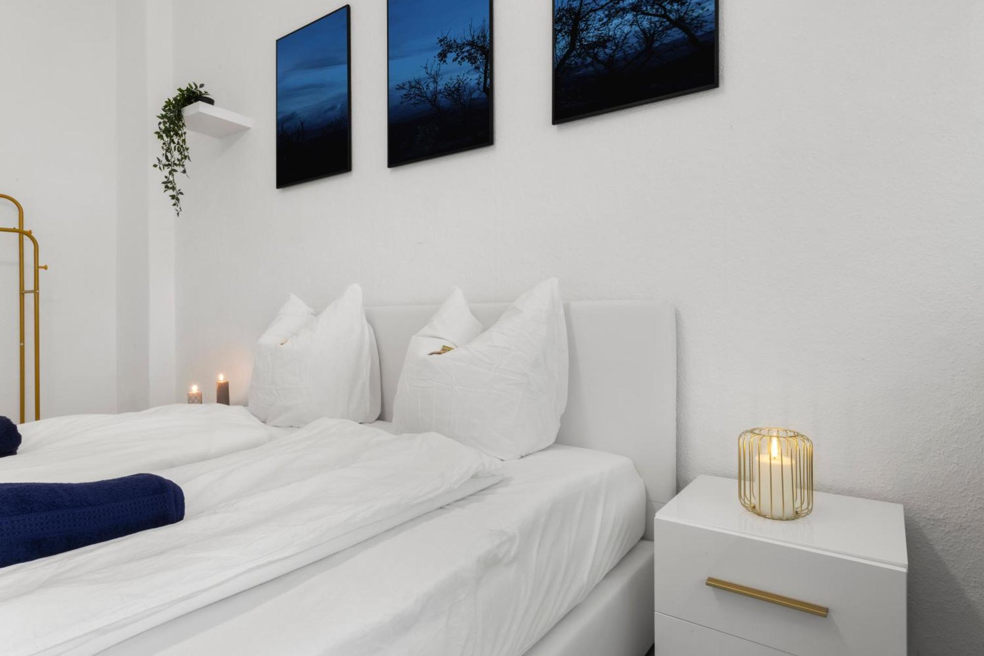 62qm2, Massageseat, Billard-table, King-sized Bed Appartement Berlin